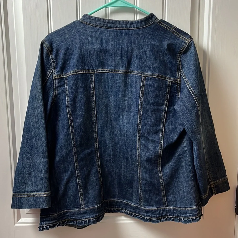 Women’s Dress Barn Denim Jacket - Picture 5 of 5
